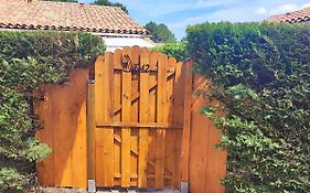 Maisonnette Avec Jardin À L'orée Des Bois Aux Villas Palmyre